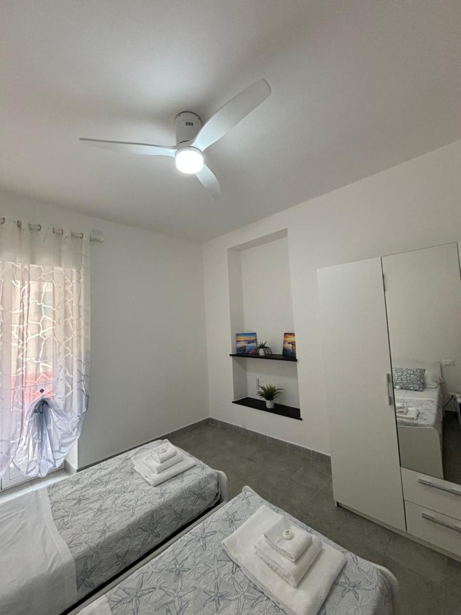 Casa Adriana Apartment ริโอมัจโจเร ภายนอก รูปภาพ
